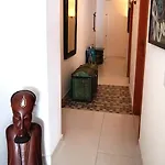 Διαμέρισμα Beachfront With Sea View Balcony -